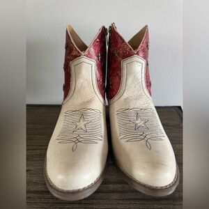 Sterling River Cowboy Boots Women’s 10 Red, White and Blue with Stars R-Toe